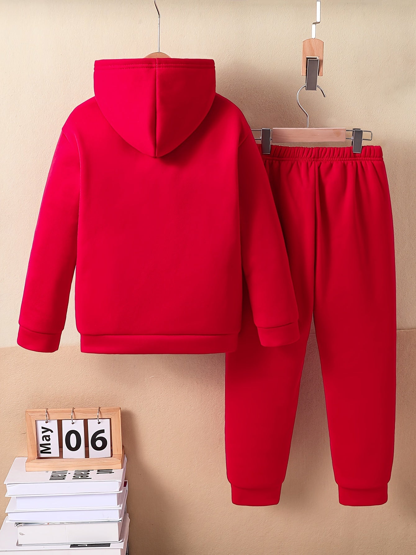 Cozy Fleece-Lined Hoodie & Joggers Set for Girls - USA Letter Print